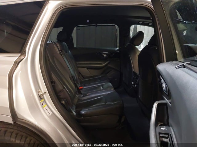 2017 AUDI Q7 WA1LAAF76HD035953 Photo 7