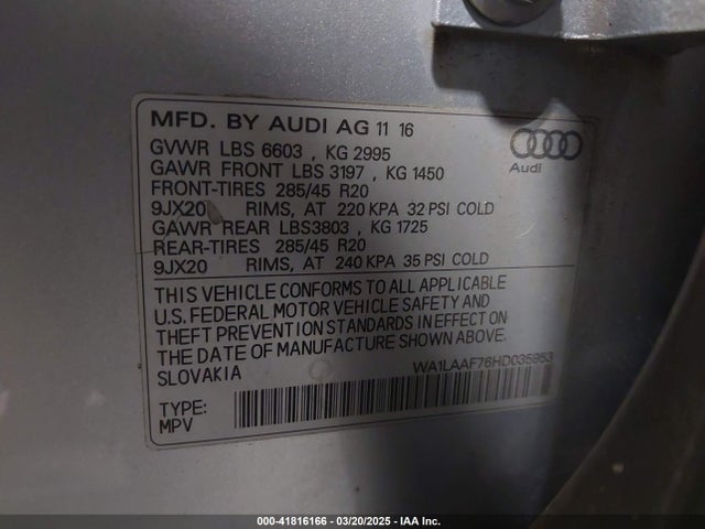 2017 AUDI Q7 WA1LAAF76HD035953 Photo 8