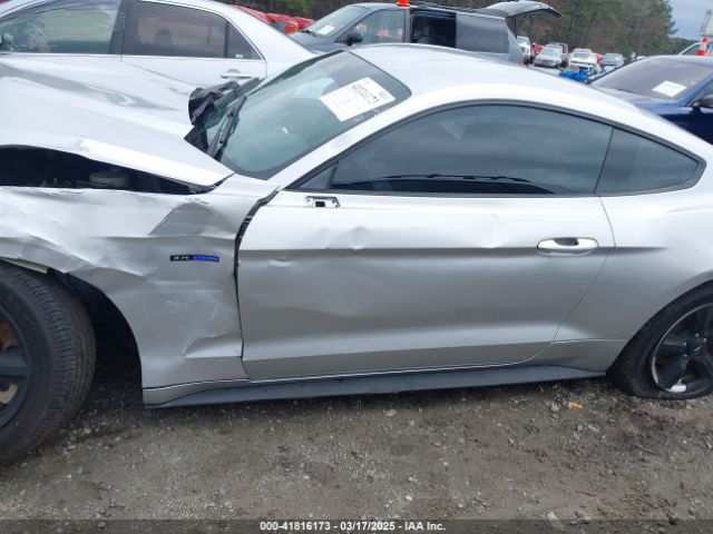 1FA6P8AM2H5236742 Ford Mustang V6