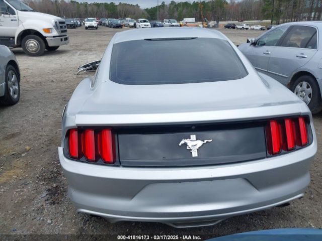 1FA6P8AM2H5236742 Ford Mustang V6
