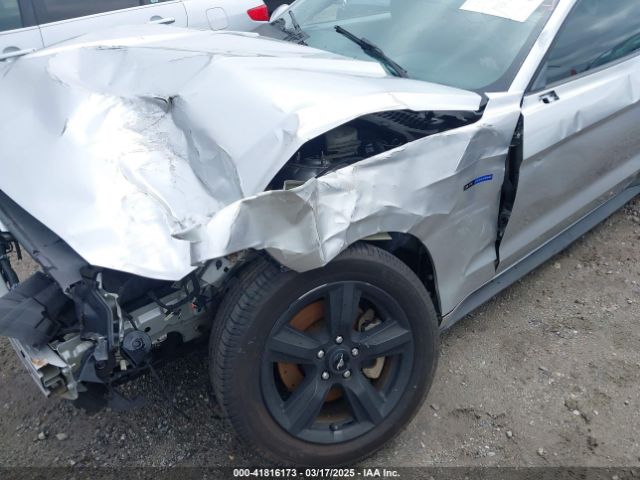 1FA6P8AM2H5236742 Ford Mustang V6