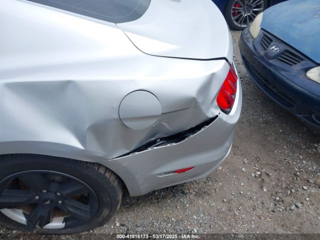1FA6P8AM2H5236742 Ford Mustang V6