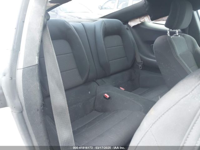 1FA6P8AM2H5236742 Ford Mustang V6