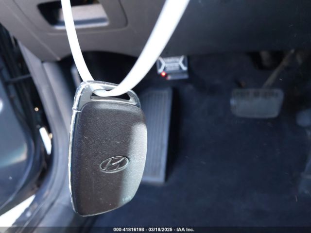 KM8J33AL1KU890618 Hyundai TUCSON SEL