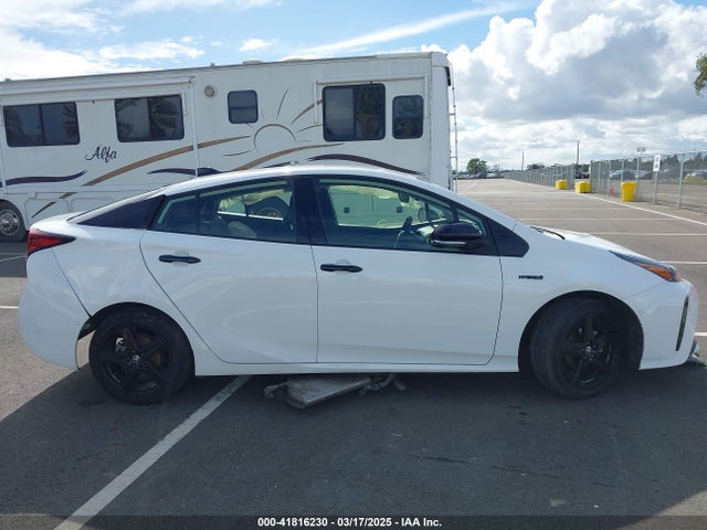 JTDKAMFU5N3174854 Toyota Prius Nightshade Edition