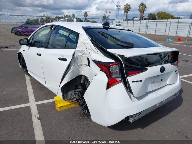 JTDKAMFU5N3174854 Toyota Prius Nightshade Edition