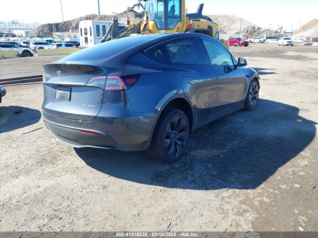 7SAYGDEE1SA351255 Tesla Model Y Long Range Dual Motor All-wheel Drive