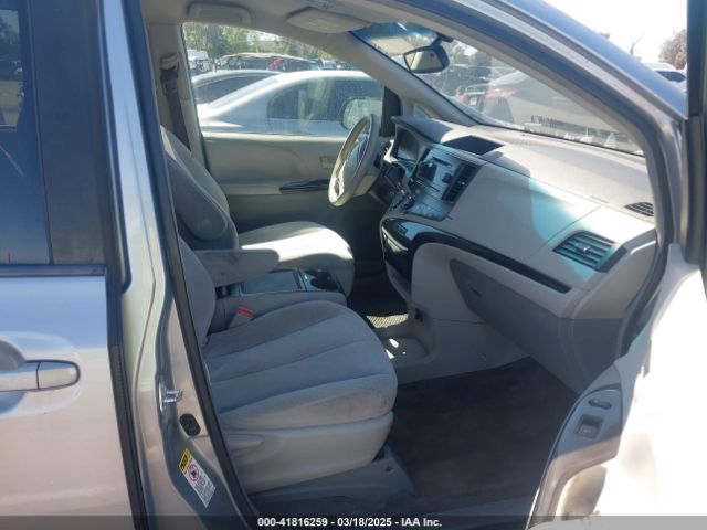 5TDKK3DC9ES453868 Toyota Sienna Le V6 8 Passenger