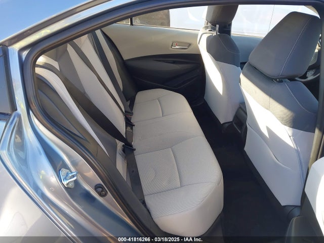 JTDEPMAE0MJ186416 Toyota COROLLA LE