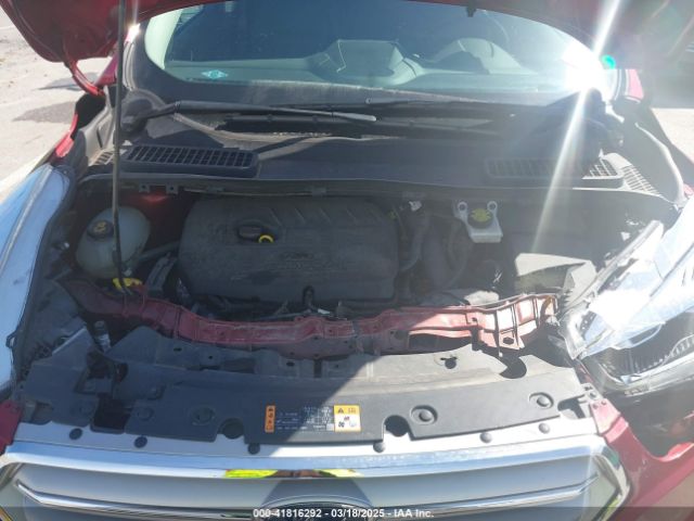1FMCU0HD2JUC31402 Ford ESCAPE SEL
