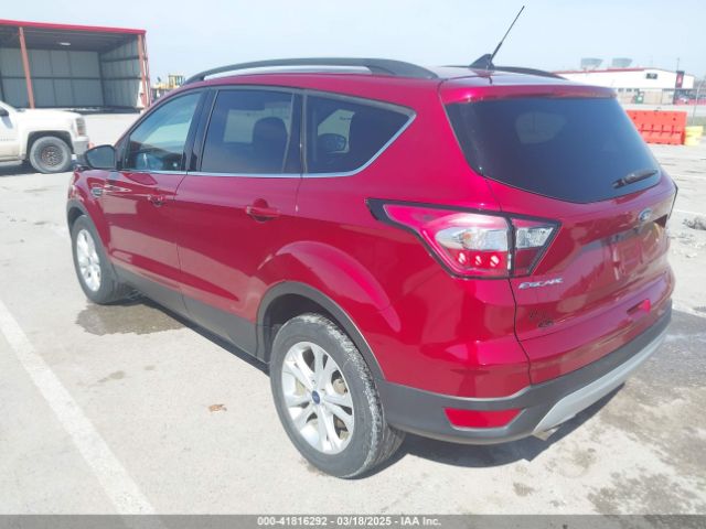 1FMCU0HD2JUC31402 Ford ESCAPE SEL