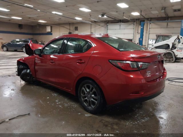 3MYDLBYV2KY509893 Toyota YARIS LE