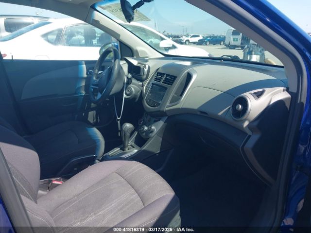 1G1JC5SG8E4122441 Chevrolet Sonic Lt Auto