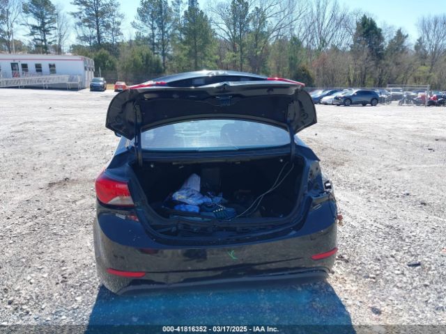 5NPDH4AE6GH795211 Hyundai ELANTRA SE