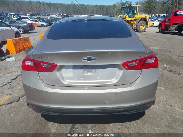 1G1ZD5ST3PF140222 Chevrolet Malibu Fwd 1lt