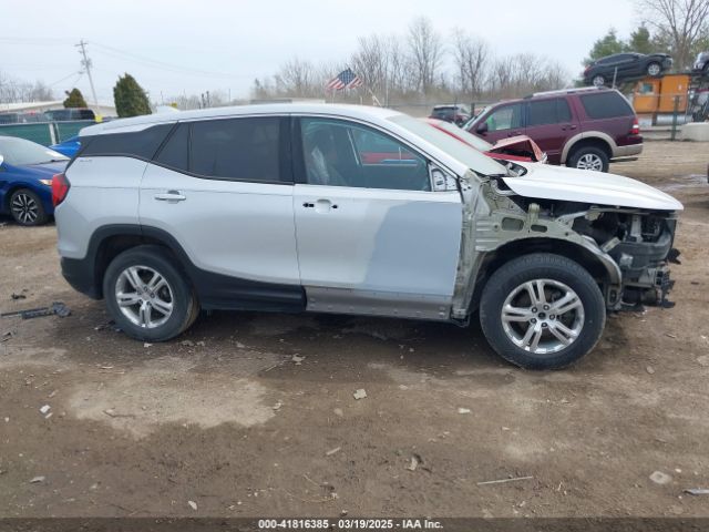 3GKALMEV2KL110095 GMC Terrain Sle