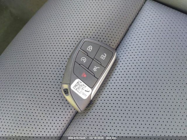 LRBFZSE46RD061543 Buick Envision Avenir Awd