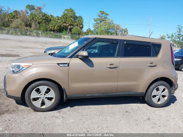 KNDJN2A26F7211057 KIA Soul