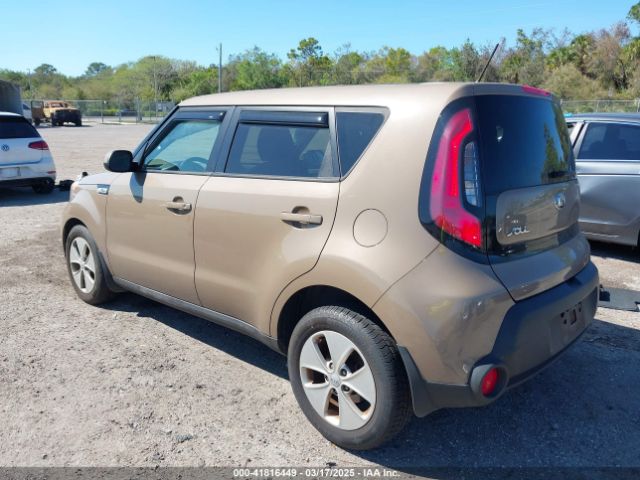 KNDJN2A26F7211057 KIA Soul