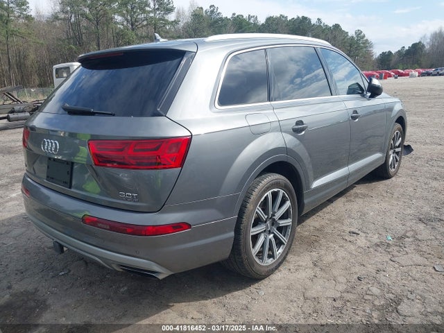 2017 AUDI Q7 WA1LAAF72HD016168 Photo 3
