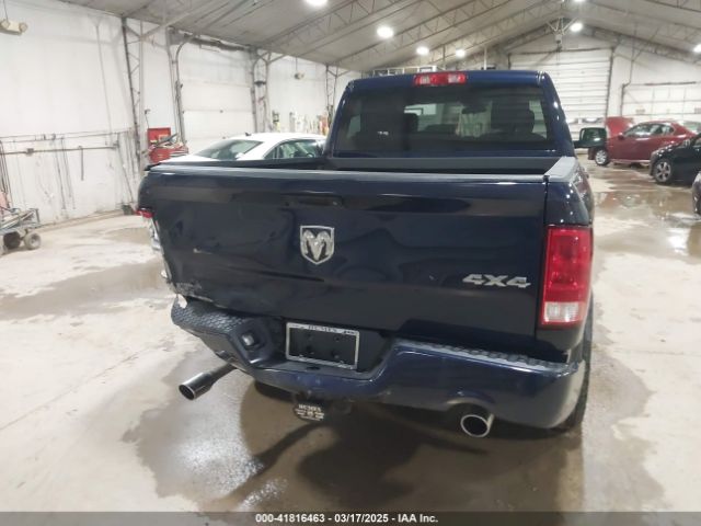 1C6RR7FT6HS603405 RAM 1500 Express  4x4 6'4 Box