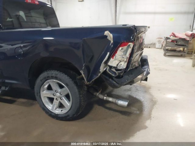 1C6RR7FT6HS603405 RAM 1500 Express  4x4 6'4 Box