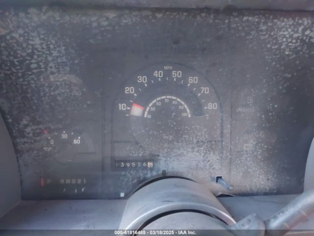 1989 GMC SIERRA 2GTHC39N1K1566184 Photo 6