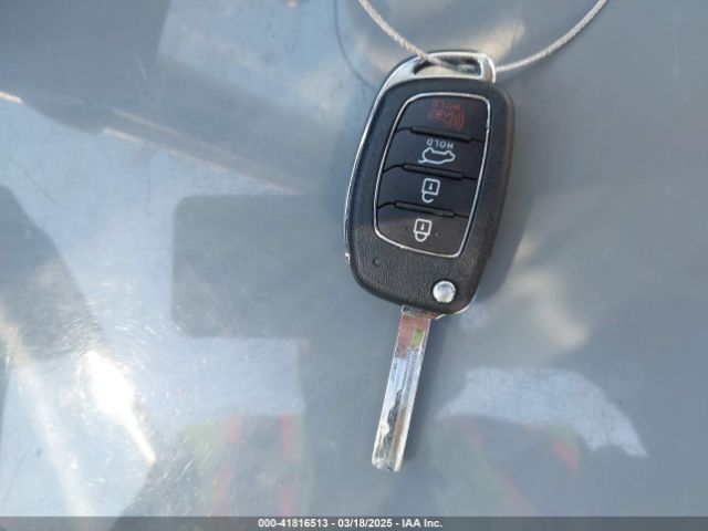 5NMZTDLB8JH098926 Hyundai Santa Fe Sport 2.4l