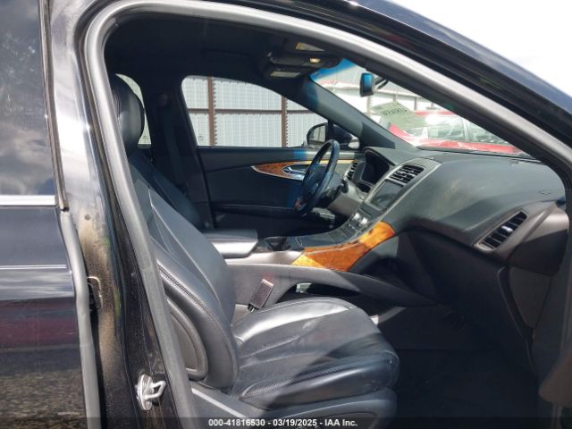 2LMTJ6KP3GBL52635 Lincoln Mkx Select