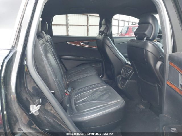 2LMTJ6KP3GBL52635 Lincoln Mkx Select