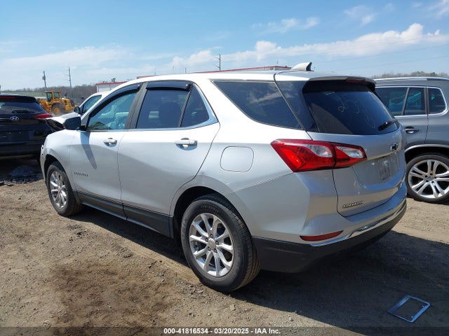 3GNAXUEVXMS102648 Chevrolet Equinox Awd Lt