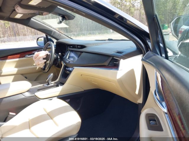 1GYKNCRS6JZ239995 Cadillac XT5 LUXURY