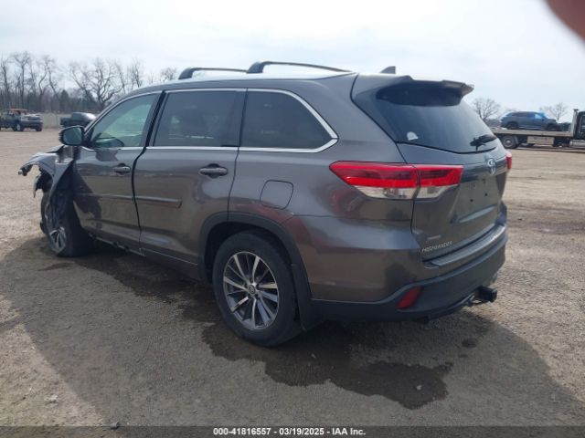 5TDJZRFH5HS391599 Toyota Highlander Xle