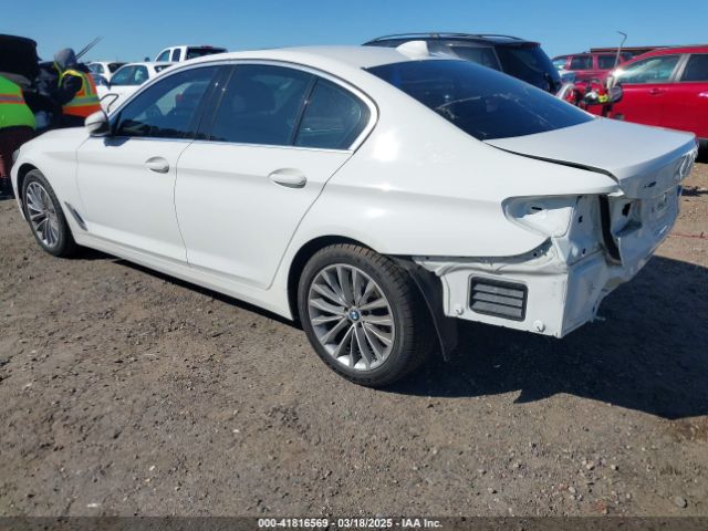 2021 BMW 530I WBA13BJ0XMCG37729 Photo 2