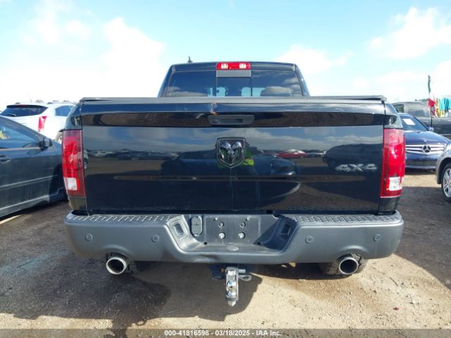 1C6RR7GT8LS159824 RAM 1500 Classic Warlock  4x4 6'4 Box