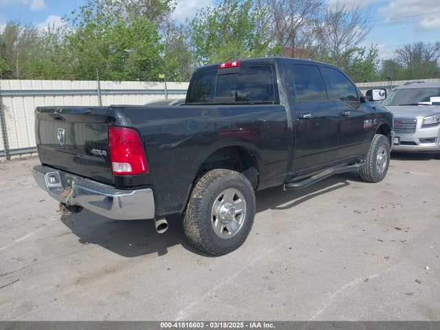 3C6UR5DLXJG424623 RAM 2500 Slt  4x4 6'4 Box