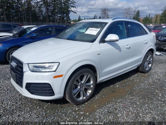 WA1JCCFS9JR009373 Audi Q3 2.0t Premium/2.0t Sport Premium
