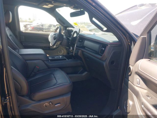 1FMJU1KT3NEA45980 Ford Expedition Limited