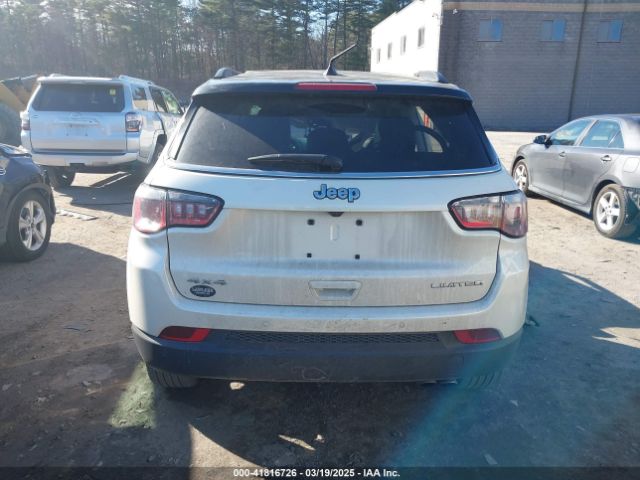 3C4NJDCB8KT594382 Jeep Compass Limited 4x4