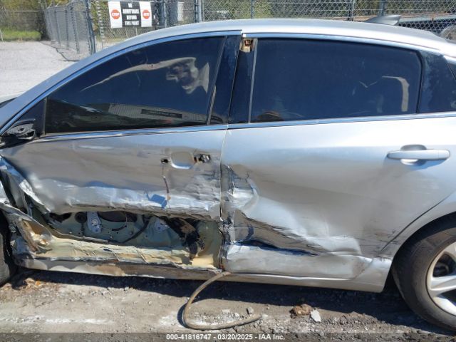 1G1ZB5ST5LF011320 Chevrolet Malibu Fwd Ls