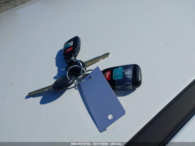 41816782 :رقم المزاد ، 5NPDH4AE6DH285601 vin ، 2013 Hyundai Elantra Gls مزاد بيع