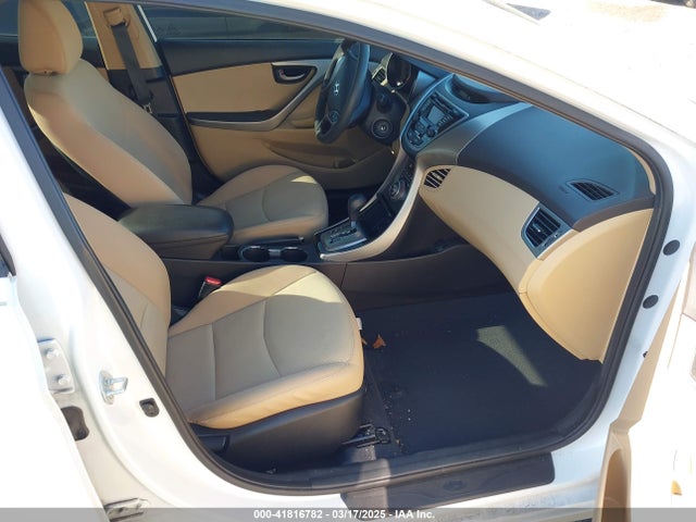 41816782 :رقم المزاد ، 5NPDH4AE6DH285601 vin ، 2013 Hyundai Elantra Gls مزاد بيع