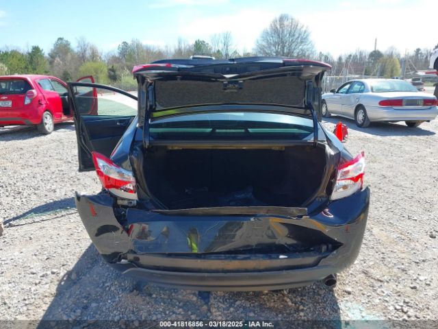 5YFBURHE3GP370926 Toyota Corolla S Plus