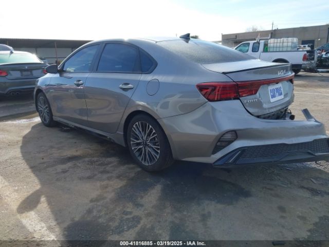 3KPF54AD6RE774262 KIA Forte Gt-line