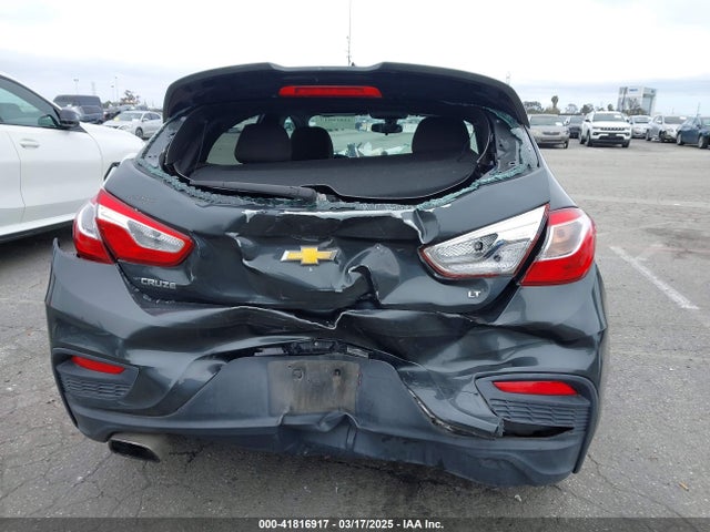 Chevrolet Cruze Lt Auto 2018 3G1BE6SM2JS586488 Image 16