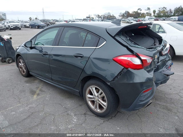 Chevrolet Cruze Lt Auto 2018 3G1BE6SM2JS586488 Image 3