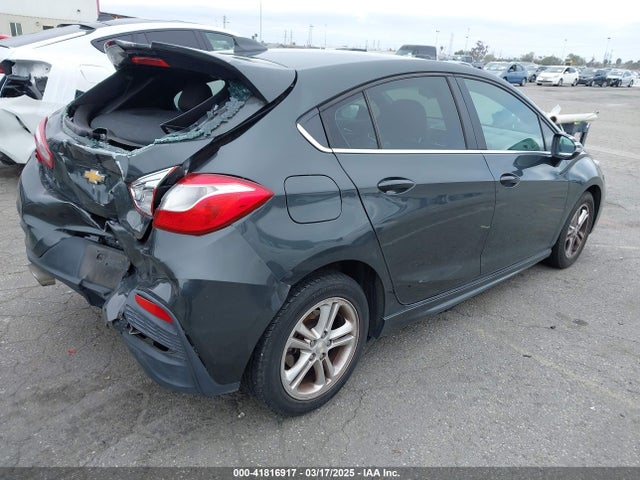 Chevrolet Cruze Lt Auto 2018 3G1BE6SM2JS586488 Image 4