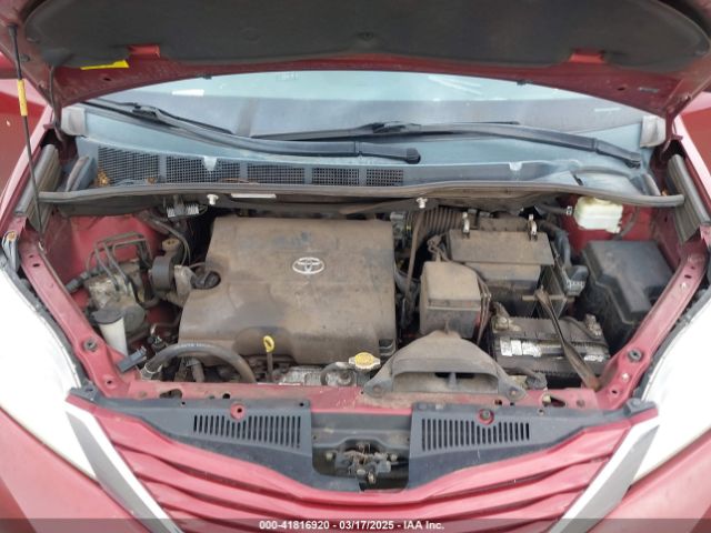 5TDKK3DC5FS539082 Toyota Sienna Le 8 Passenger
