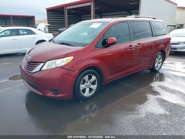 5TDKK3DC5FS539082 Toyota Sienna Le 8 Passenger