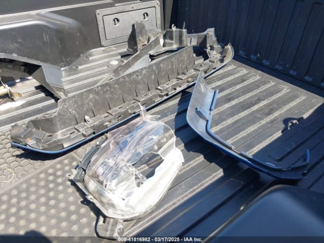 3TMAZ5CN0HM047486 Toyota Tacoma Sr5 V6